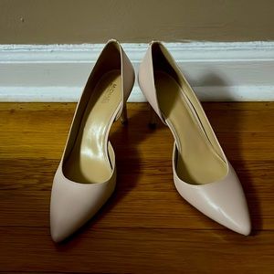 Michael Kors blush / nude pumps